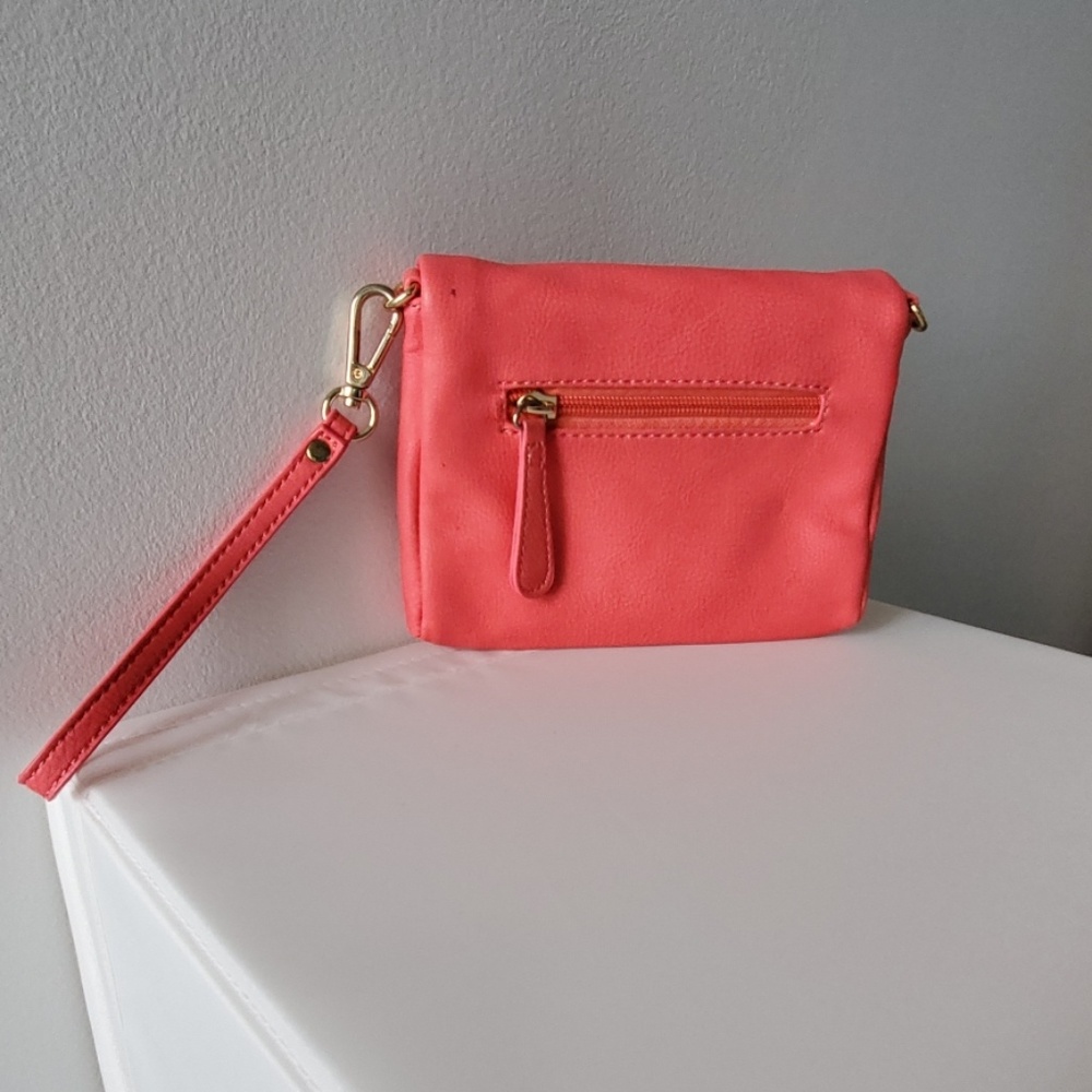 Purse - Picture 2 of 4